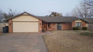 1025 Quail Creek Dr, Enid, OK 73703-2810