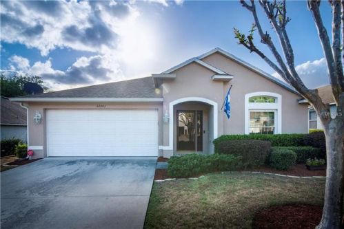 30301 Pga Dr, Mount Plymouth, FL 32776-7111