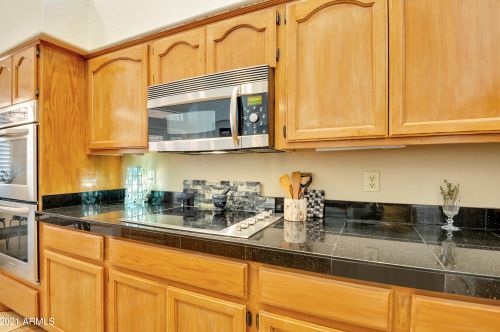 16010 13 Pl, Phoenix AZ 85042-5664 exterior