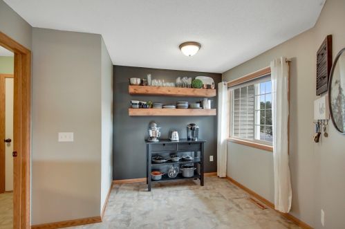 6148 Mill Run Rd, Monticello MN  55362-3611 exterior