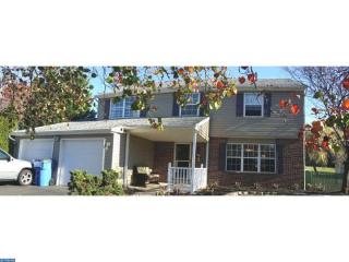 1491 Scarlet Oak Rd, Yardley, PA 19067-5784