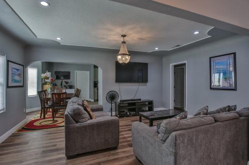 939 Garfield St, Lodi CA  95240-5404 exterior