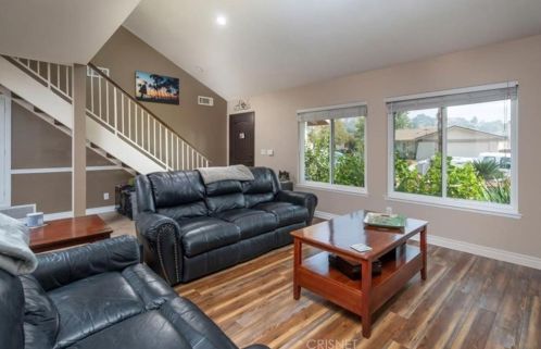 27025 Las Mananitas Dr, Santa Clarita CA  91354-2205 exterior