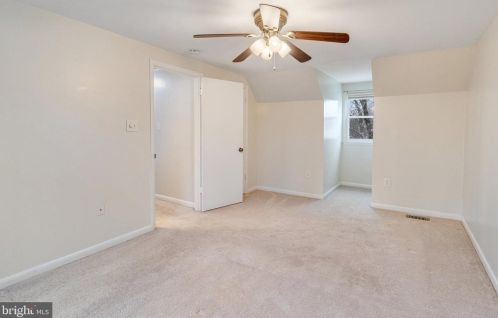 5483 Rector Dr, Woodbridge VA  22193-3703 exterior