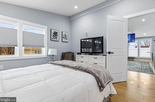 1101 44th Pl, Washington DC  20019-4906 exterior