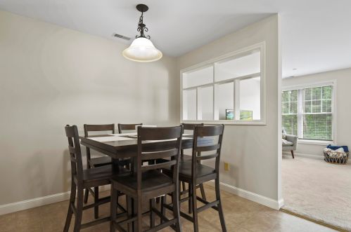 90 Prescott St, Nashua NH 03064-2546 exterior