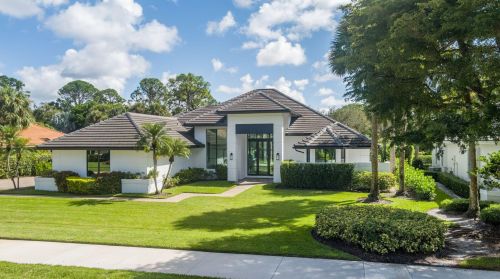 1670 Mayacoo Lakes Blvd, West Palm Beach, FL 33411-1850