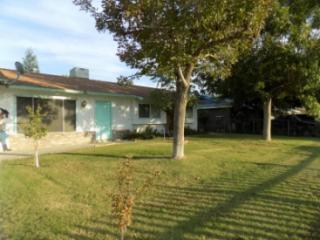 480 Randy St, Porterville, CA 93257-5726