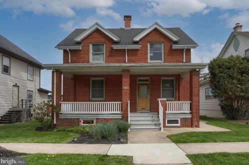 421 Chocolate Ave, Swatara, PA 17033-1310