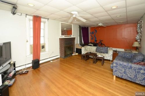 23 Hudson Ave, Ridgefield Park NJ  07660-1732 exterior