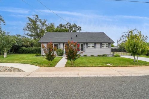 609 2nd St, Wheatland, CA 95692-9289