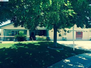 5411 Piute Ct, Antioch, CA 94531-9033