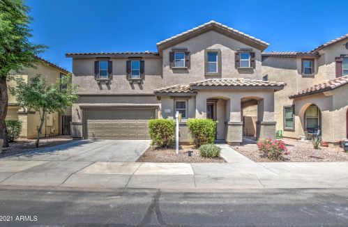 7952 Brill St, Phoenix, AZ 85043-1127