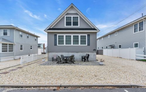 24 Virginia Ave, Lavallette NJ  08735-2438 exterior