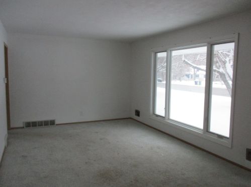 2903 Hamline Ave, Saint Paul, MN 55113-1610
