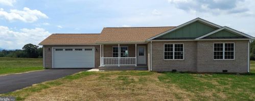 176 Reservoir Ave, Richmond National Battlefiel VA  22835-1614 exterior