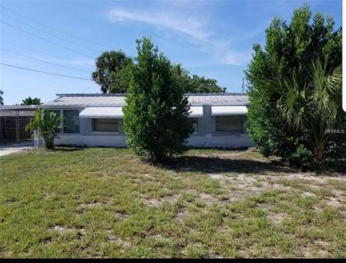 4015 Bonita Rd, Tarpon Springs, FL 34691-5331