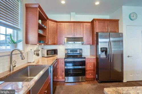 404 Coover St, Navy Sup Dpt PA  17055-4225 exterior