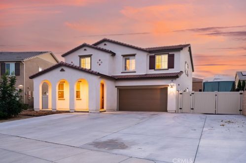 44027 Bayberry Rd, Lancaster, CA 93536-5671