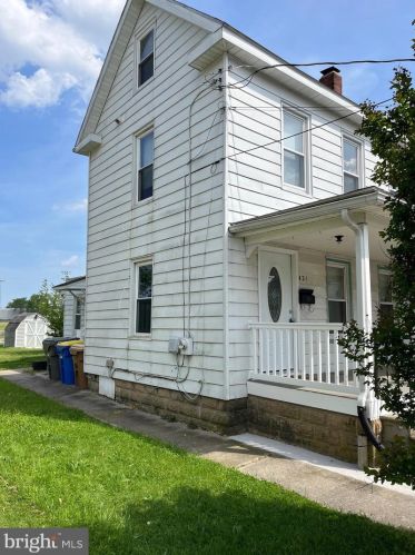 421 Washington St, Slaughter Beach DE  19963-2816 exterior