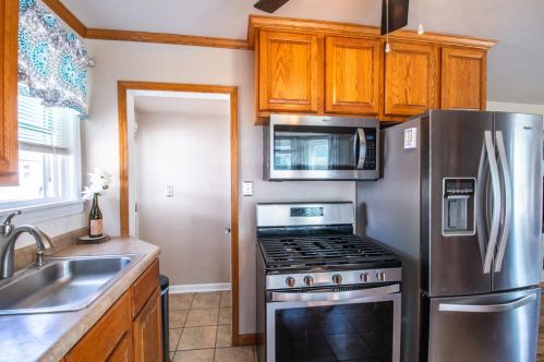 6400 37 Ave, Kenosha WI 53142-3335 exterior