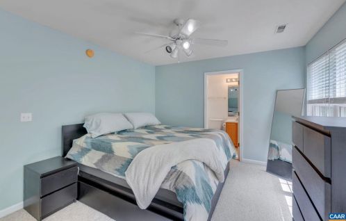 2 Riverside Dr, Bybee VA  22963-2021 exterior