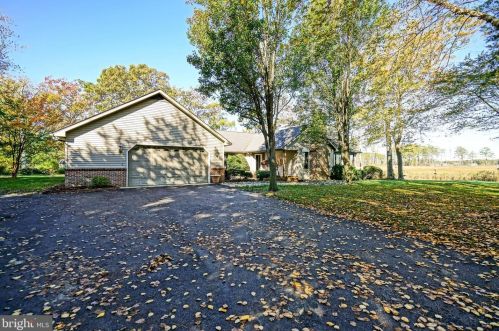 100 Creek Dr, Millsboro, DE 19966-9681