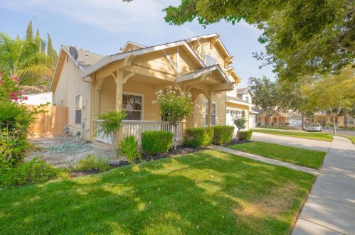 1710 Humboldt Ct, Los Banos CA  93635-5392 exterior