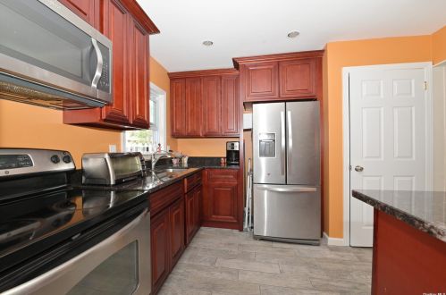 821 Virginia Ave, North Bellmore NY  11710-1341 exterior