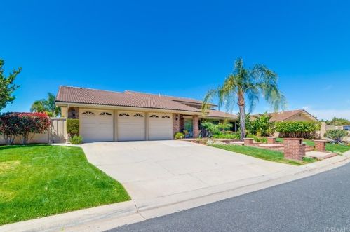 10661 Hastings Dr, Orange, CA 92861-6352