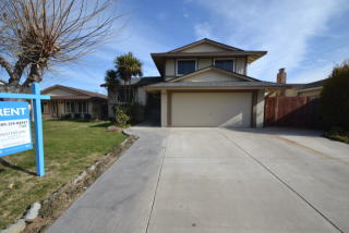 7449 Palmer House Dr, Sacramento CA  95828-4238 exterior