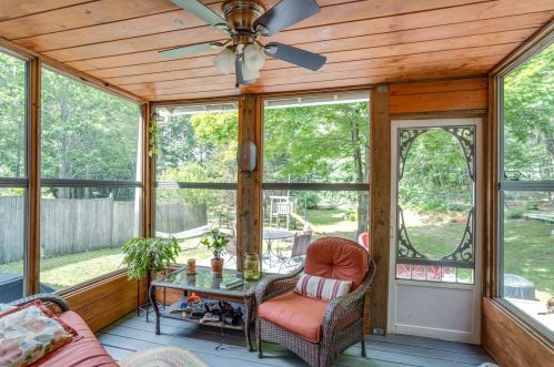 56 Fox Garrison Rd, Lee NH  03861-6338 exterior