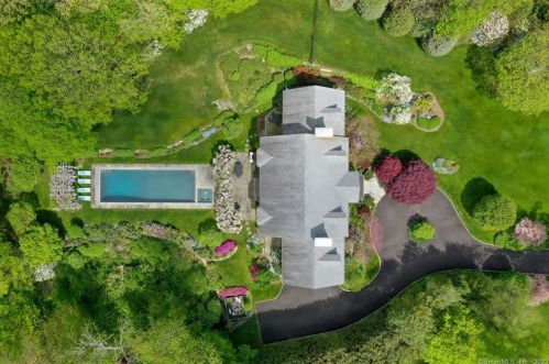 77 Ludlowe Rd, New Canaan, CT 06840-3719