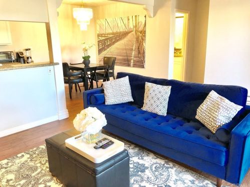 1127 Sepulveda Blvd, Torrance, CA 90502-2750