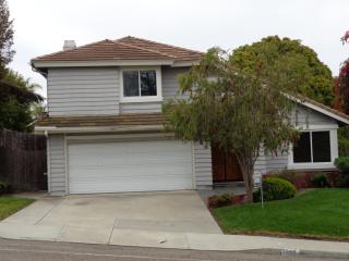 1008 Glen Arbor Dr, Encinitas CA  92024-2443 exterior