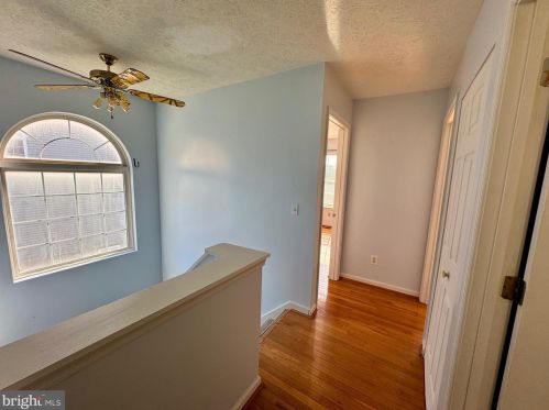 861 Northfield Ct, Harrisonburg VA  22802-4828 exterior