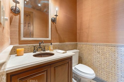 7 Shoreridge, Newport Beach CA  92657-1813 exterior