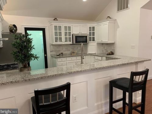 6221 Autumn Leaf Dr, Fredericksburg VA  22407-7205 exterior