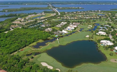 90 Caribe Way, Vero Beach FL 32963-9503 exterior