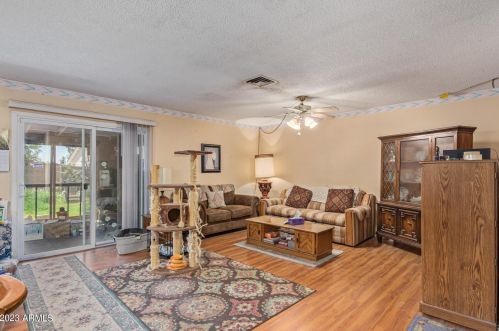 3631 Libby St, Glendale, AZ 85308-2812