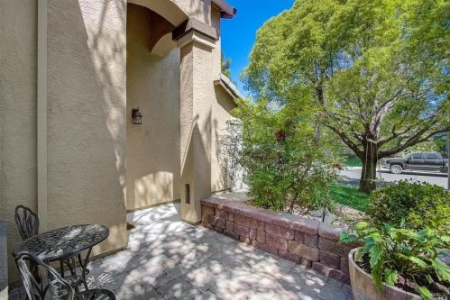 965 Turquoise St, Vacaville CA  95687-7859 exterior
