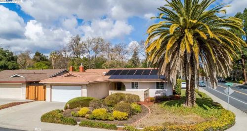 1798 Milburn Dr, Concord, CA 94523-2117