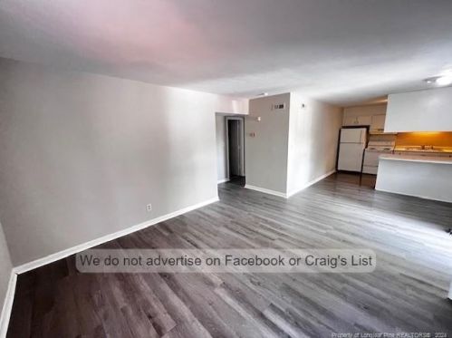 1021 Rowan St, Fayetteville, NC 28305-4645