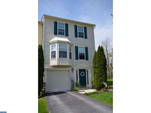 502 Green Hill Rd, Parkesburg, PA 19365-9191