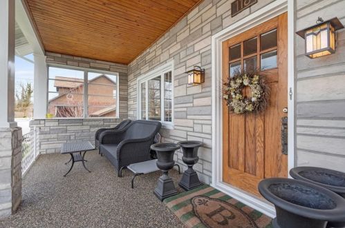 118 Greenwood Pl, Bridgeville, PA 15017-2131
