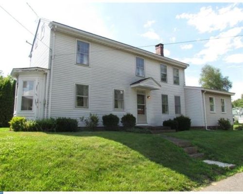 1063 Old York Rd, East Amwell Township NJ  08551-1041 exterior