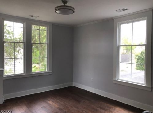 522 2nd St, Belvidere NJ  07823-1521 exterior