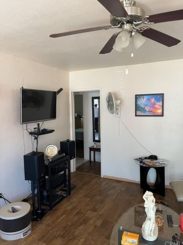 8744 Mission Blvd, Riverside, CA 92509-2810