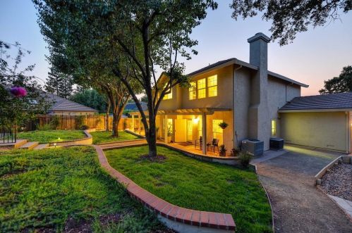 255 American River Canyon Dr, Folsom CA  95630-7142 exterior