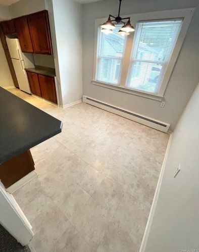 2 Maple Dr, Mahopac NY  10541-3506 exterior